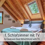 Fronwald: Sauna | Whirlpool | Kamin | Eingezaeunt