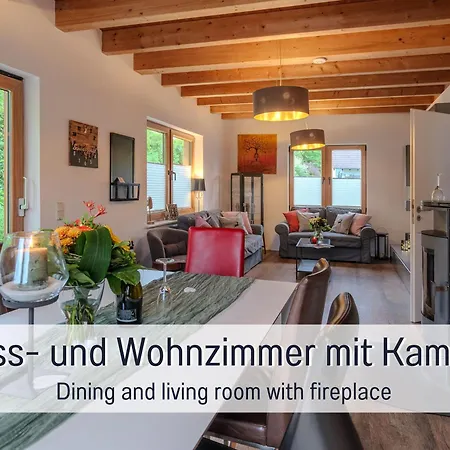 Fronwald: Sauna | Whirlpool | Kamin | Eingezaeunt