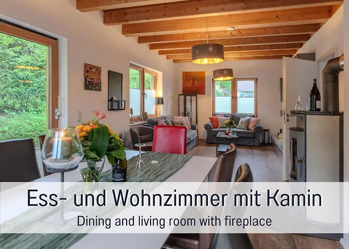 Fronwald: Sauna | Whirlpool | Kamin | Eingezaeunt